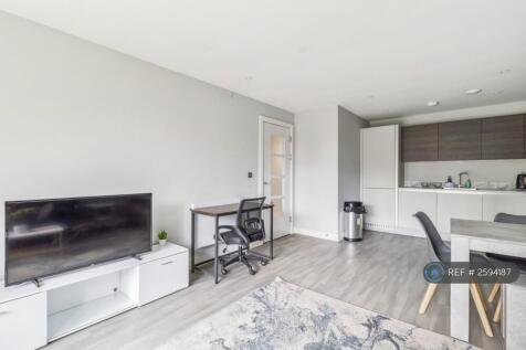 Living Room 3