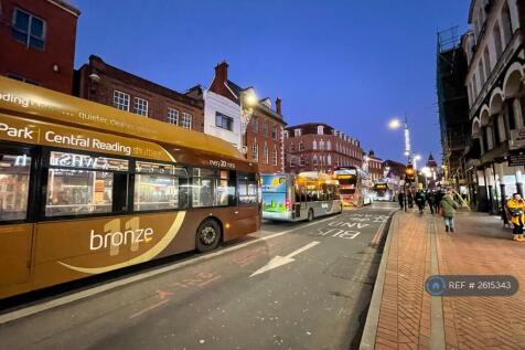 Reading Town Centre 7 Minutes Walk