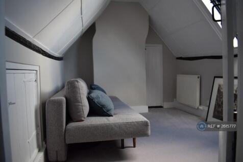 Bedroom 4 (2)