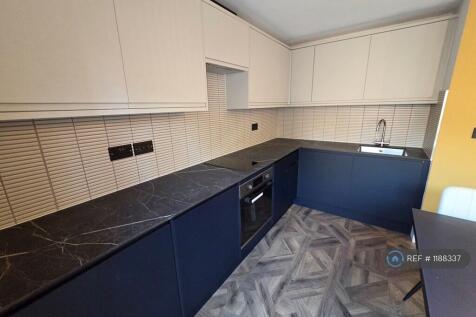 Flat 1 Kitchen