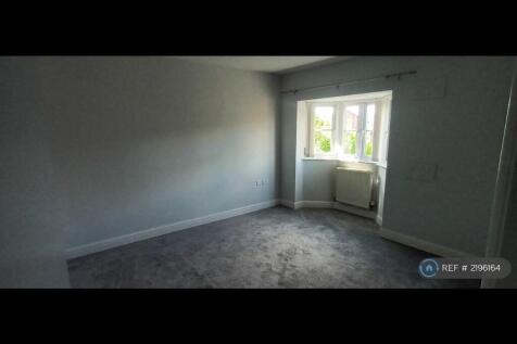 Front Double Bedroom