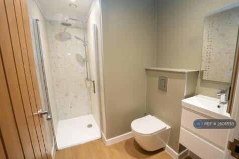 Bedroom 4 En-Suite