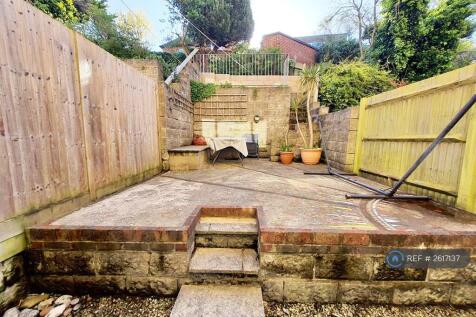 Courtyard Garden 