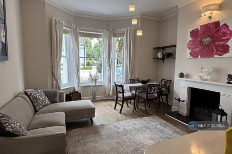 Reception Room/Kitchen Open Plan