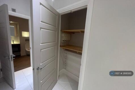Hallway Cupboard (1)