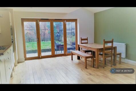 Large Kitchen Diner