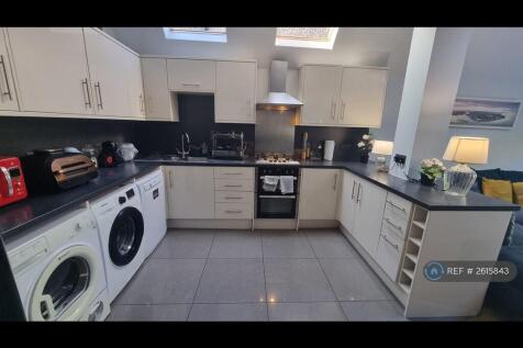 Double Oven &amp; Dishwasher