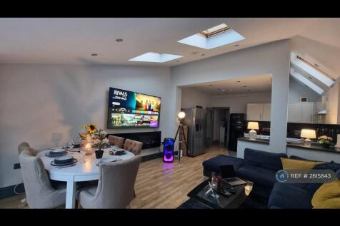 Lots Of Natural Light, Very Spacious