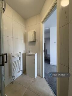 Bed 2 En-Suite