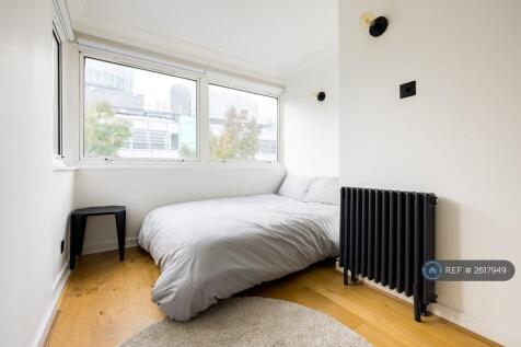 Bedroom 2 (180 Degree Window)