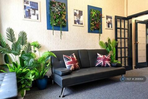 Shared Sitting Room