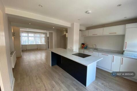 View Of Open Plan From Kitchen 