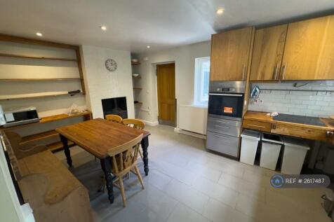 Kitchen Led To Wet Room