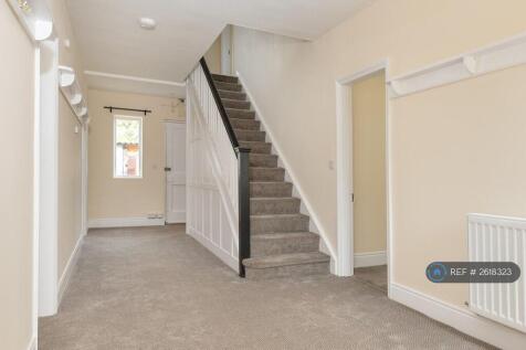 Ground Floor Main Hallway