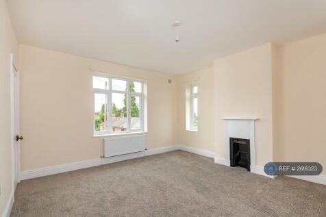 First Floor Rear Bedroom #4