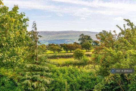 Holme Farmhouse Rear View Towards Pennines 2