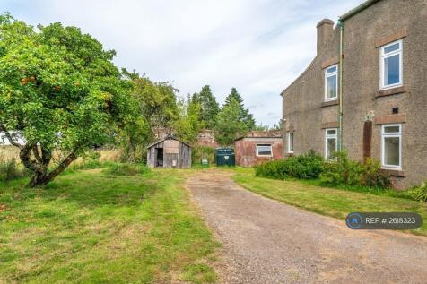 Holme Farmhouse Side And Rear Outbuildings / Sheds