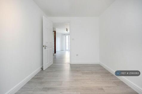 2nd Double Bedroom