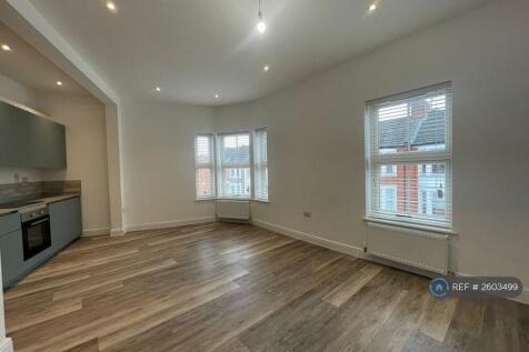 Lounge And Kitchen Area 