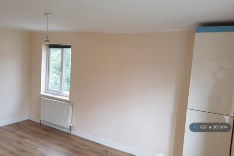 Large Bedroom 