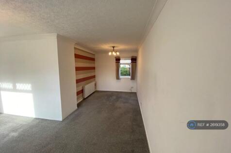 Lounge / Dining 