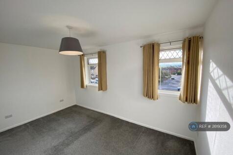 Front Bedroom 2 