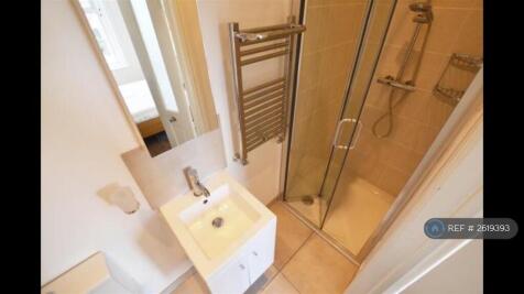 Bed 2 En-Suite 