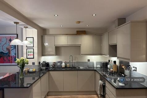 Kitchen/Living Room