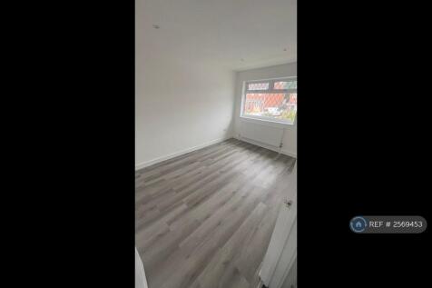 Composite Laminate Flooring In Bedrooms