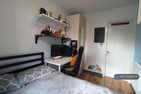 2nd Bedroom