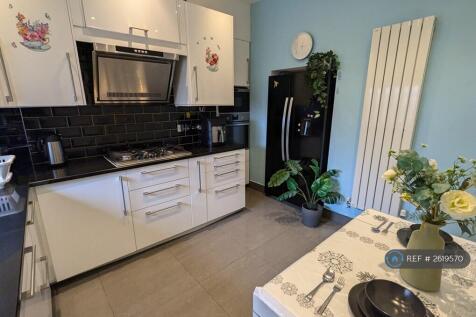 Kitchen With Dining