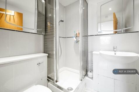 Master Ensuite