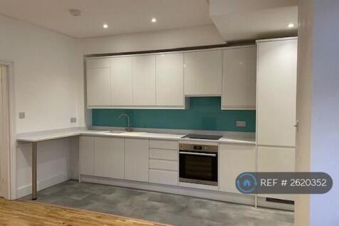 Newly Fitted Kitchen
