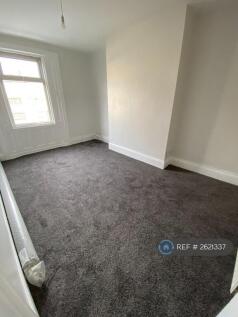 Large Double Bedroom