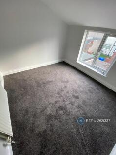 Large Single Room