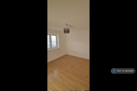 Back Double Bedroom With Views Over The Fields 