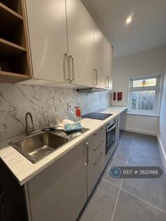 Extra Kitchen
