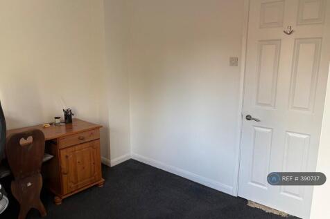 Bedroom Or Office