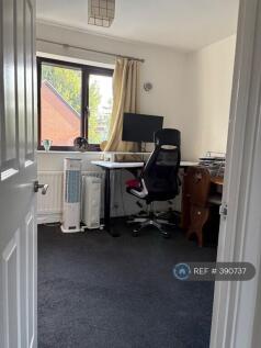 Bedroom Or Office