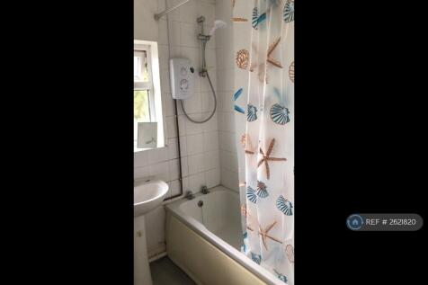 En Suite Bathroom