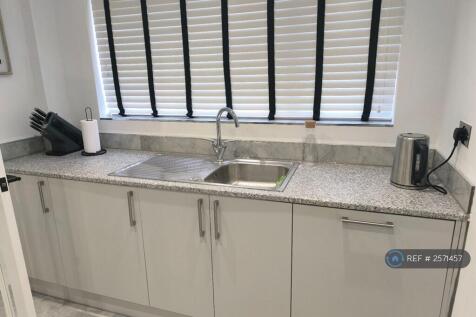 Washing Machine And Dishwasher
