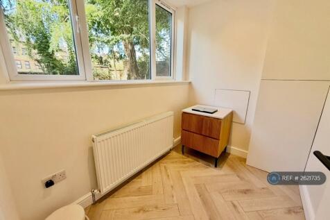 Ground Floor 1st Bedroom Study