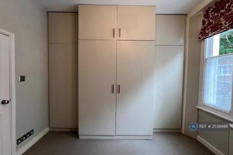 Storage Space/ Wardrobe 