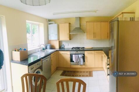 Dining/Kitchen