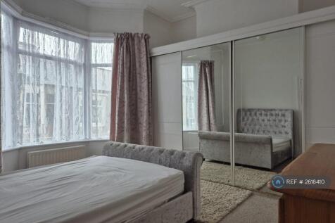 Front Bedroom 