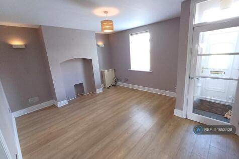 Living Room Image 1