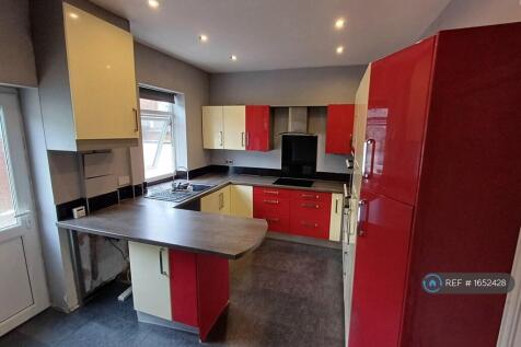 Kitchen Image 1