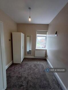 Bedroom 3 Image 1