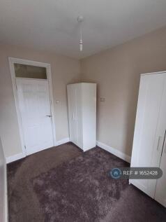 Bedroom 3 Image 2