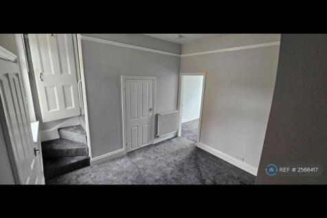 Middle Room